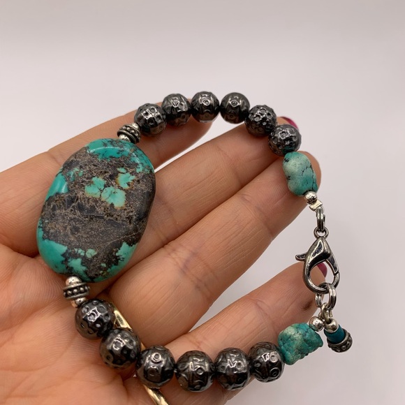 Genuine Turquoise and gunmetal bracelet - Picture 3 of 4